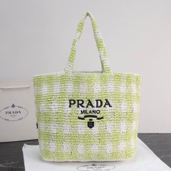 프라다 002 48X34X16cm