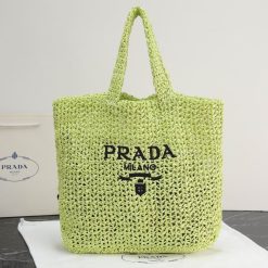 프라다 002 48X34X16cm