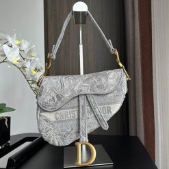 디올 3351 25.5X20X6.5cm