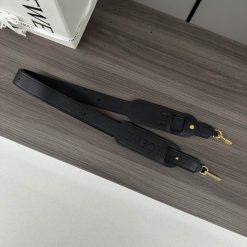 로에베 652436 143X4.5cm