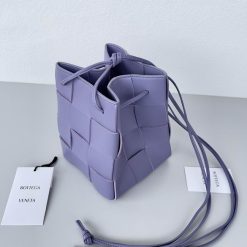 보테가 베네타 680218 18x14x14cm