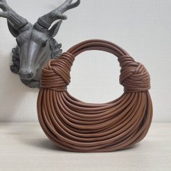 보테가 베네타 680934 22x15.5x6.5cm