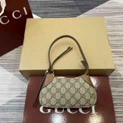 구찌 Emblem 820696 23X13X2cm
