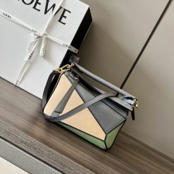 로에베 Puzzle 061838 18X12.5X8cm